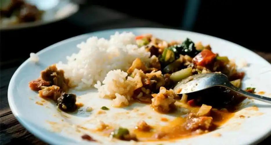 博鱼APP-不能二次加热的6种食物！医生提醒：吃不完或倒掉，别乱节俭